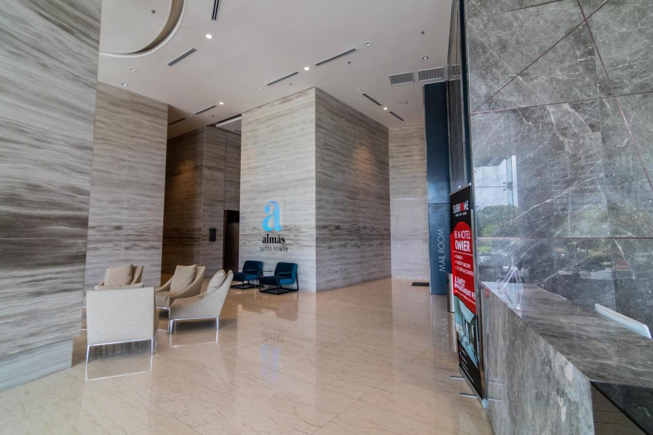 Almas Suites By Subhome Nusajaya  Kültér fotó